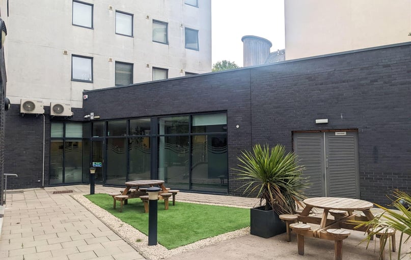 Calton Road, Holyrood, Edinburgh - Image 1
